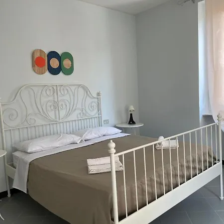 Apartment Golfo Dei Poeti